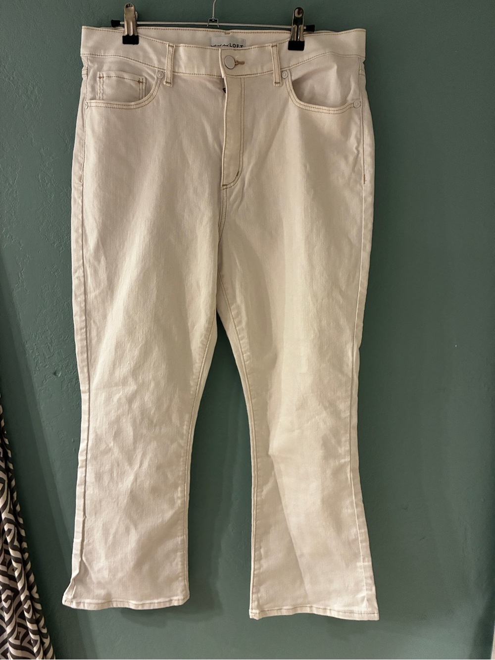 Women’s Cream Jeans - Classic Fit